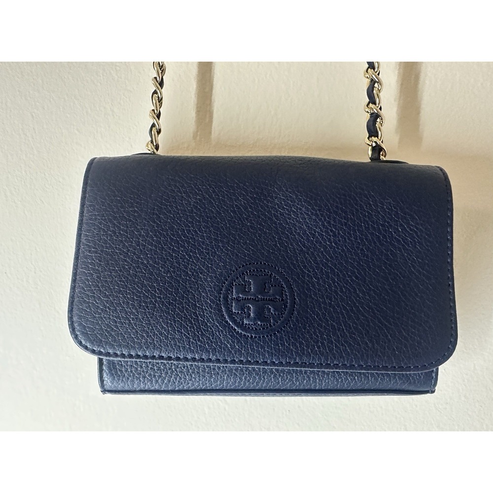 New Tory Burch CHELSEA PEBBLED CROSSBODY BAG color Navy Blue - Picture 4 of 10